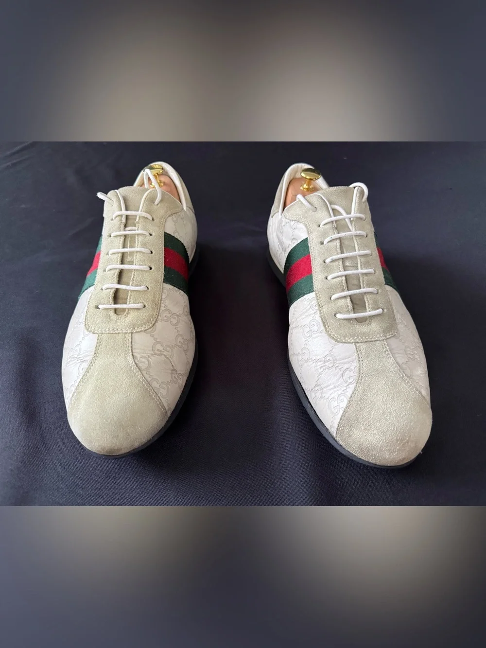 Gucci Men’s Off-White Leather Sneakers with Green and Red Web Stripe